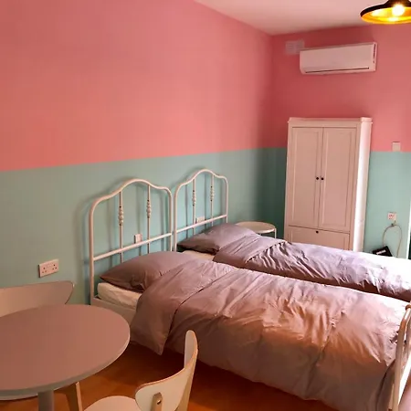 Bentley Heritage Suites *